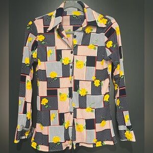 Vintage 70s Floral Checkered button up shirt dagger collar size small
